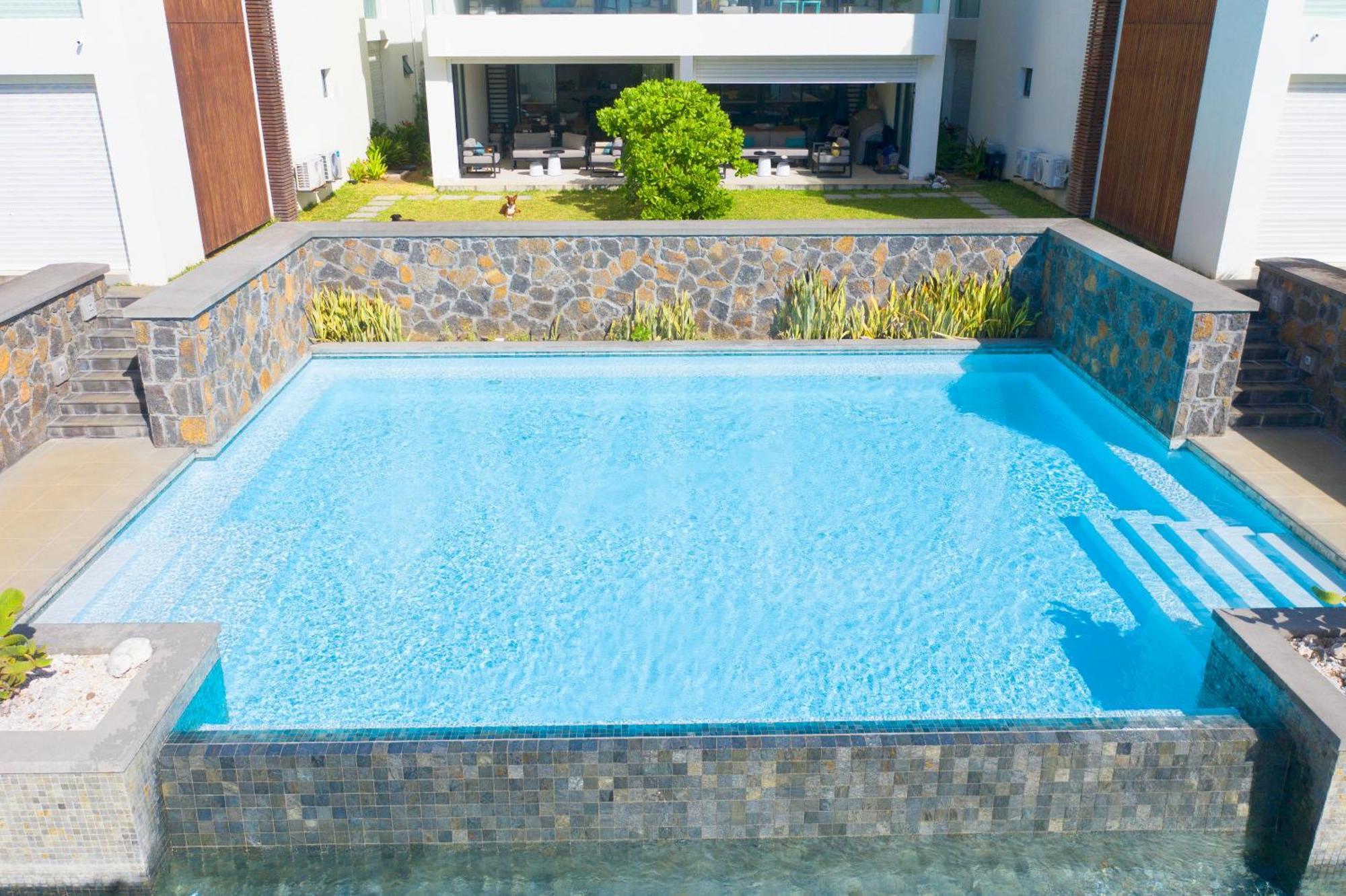 White&Blue Beachfront Luxury Poste Lafayette Esterno foto
