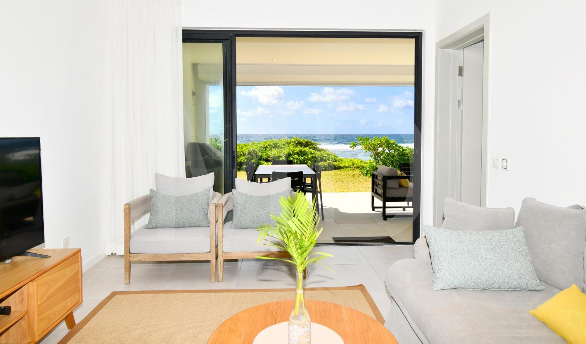 White&Blue Beachfront Luxury Poste Lafayette Esterno foto