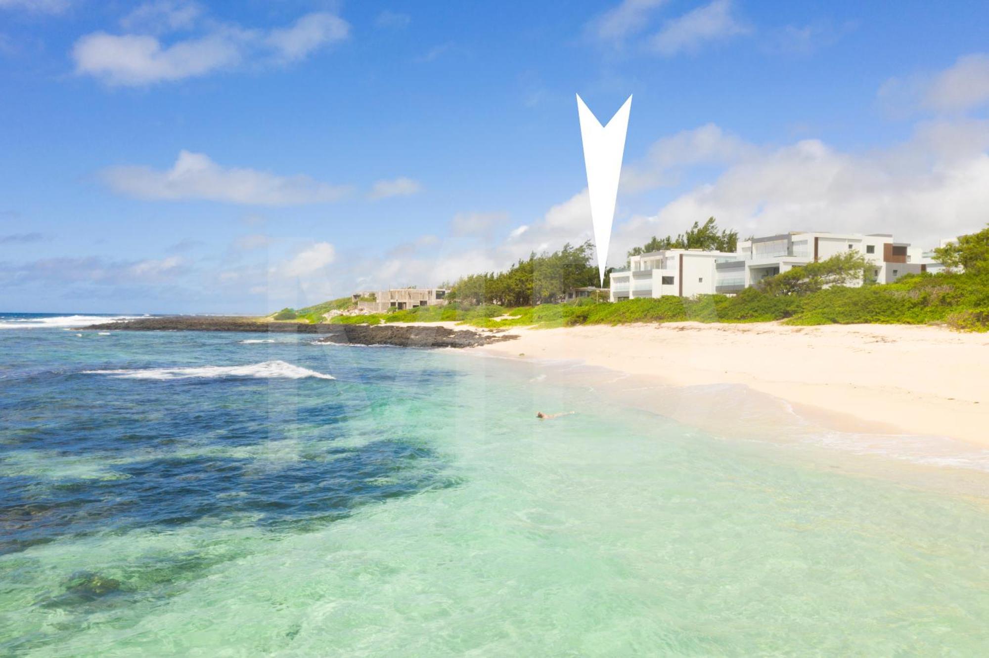 White&Blue Beachfront Luxury Poste Lafayette Esterno foto